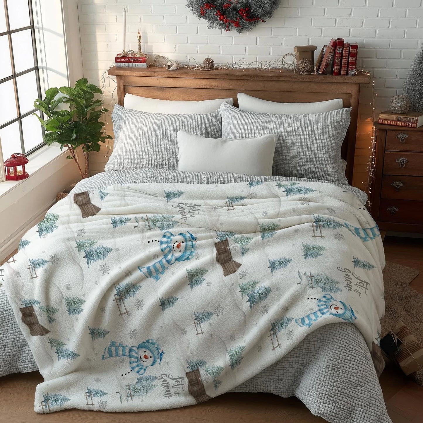 Christmas Flannel Blanket, Blue Snowman Pine Snow